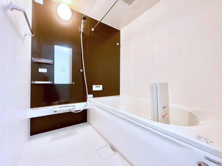 ���� ����̔�����₷��؂ȃo�X�^�C���B�������Ƃ����C���y����Ŕ����Ƃ肽���ł��ˁI  