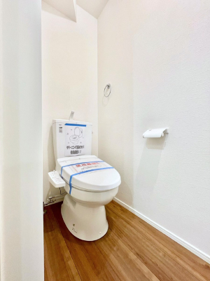 �g�C�� �g�C����1�K��3�K���ꂼ��ɔz�u����Ă��ĂƂĂ��֗��ł��B 