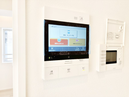 ���̑����� ��z���v�������Ă���ߔN�ł�TV���j�^�[�t���Ŗh�Ɩʂ����S�ł��B