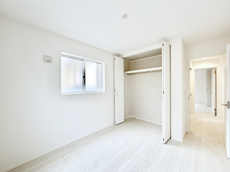 �q������ �q�������ɂ��������߂Ȏ��[�X�y�[�X�����Ղ�̋���