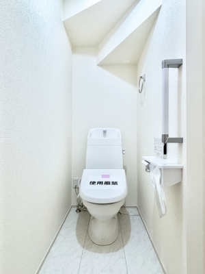 �g�C�� �E�H�V�����b�g�t���g�C����1�K��2�K���ꂼ��ɔz�u����Ă��ĂƂĂ��֗��ł��B 