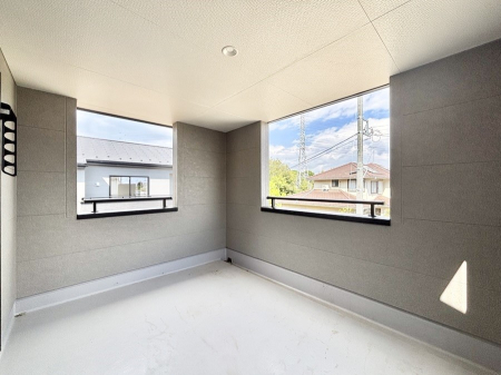 �o���R�j�[ �}�ȉJ�����S�I���s�����Ղ�ȃC���i�[�o���R�j�[�I