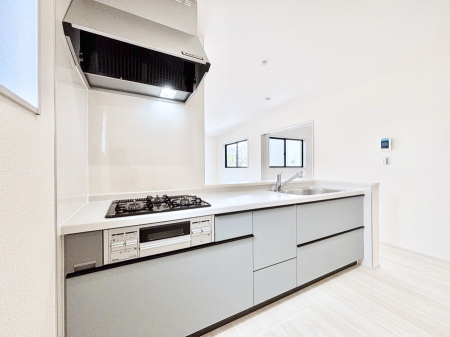 �L�b�`�� �������������I�ɁA�y�����I�V�X�e���L�b�`��  