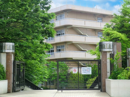 ���ӊ� ���w�Z 560m �������܎s���O�����w�Z