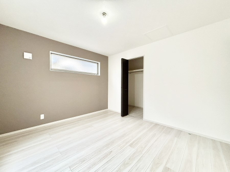 �Q�� �E�H�[�N�C���N���[�[�b�g�����邨�����B�G�߂��Ƃ̓���ւ����s�v�ŕ֗��ł��I