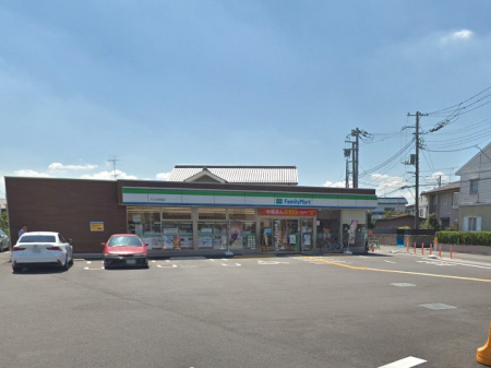 ���ӊ� �R���r�j 340m �t�@�~���[�}�[�g �������ܐ_�c�X