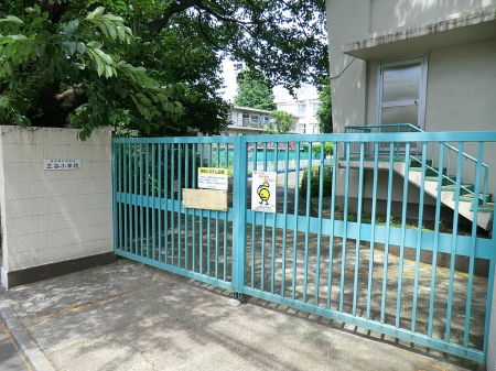 ���ӊ� ���w�Z 600m �����旧�O�J���w�Z