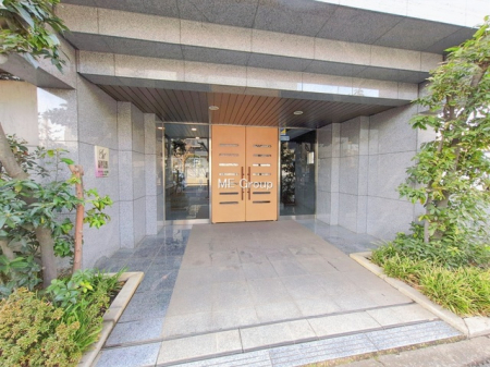 �G���g�����X -