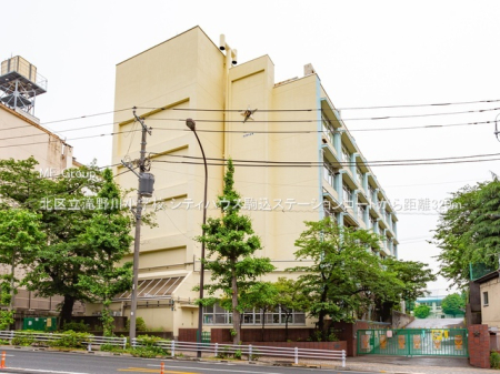 ���ӊ� ���w�Z 320m �k�旧���쏬�w�Z