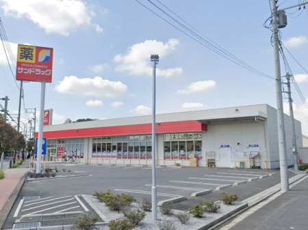 ���ӊ� �h���b�O�X�g�A 700m �T���h���b�O�������򒬓X