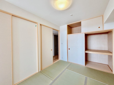 ���̑����� ���r���O�אڂ̘a���͖����̕�炵�ɖ����ƈ��炬�������炵�Ă���܂�  