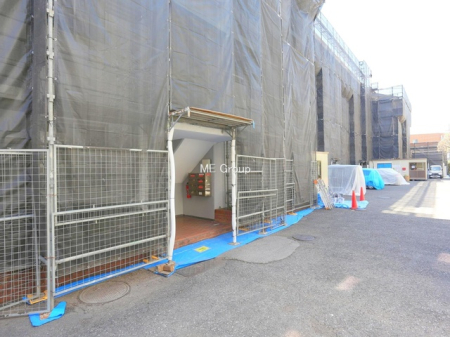 �G���g�����X -