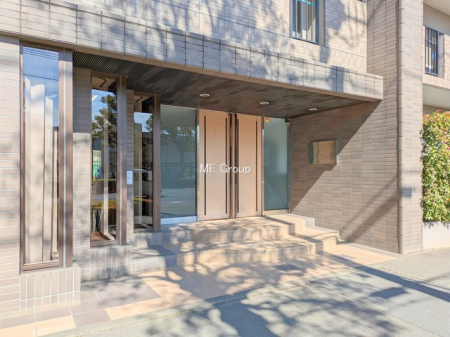 �G���g�����X -