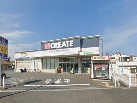 ���ӊ� �h���b�O�X�g�A 700m �N���G�C�g�r�E�c �]�ː�蒬�X