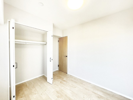 �Q�� �g���₷���`�Ńx�b�g��Ƌ�̒u�����ɂ����邱�Ƃ�����܂���B   