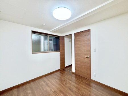 �Q�� �g���₷���`�Ńx�b�g��Ƌ�̒u�����ɂ����邱�Ƃ�����܂���B 