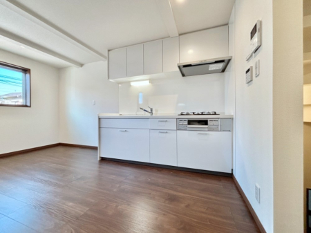 �L�b�`�� �L�X�Ƃ����g������̗ǂ��L�b�`���œ��X�̂��������y�����Ȃ肻��