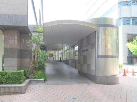 �G���g�����X -