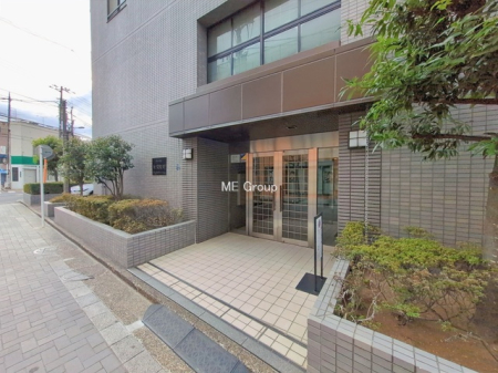 �G���g�����X -