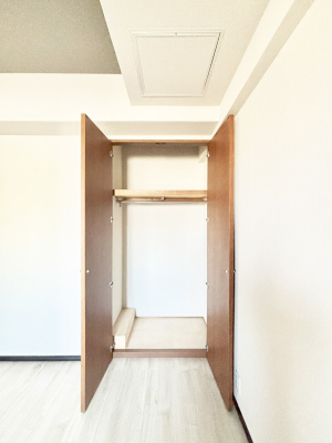 ���[ ��������ߗނ�ו��Ȃǂ̎��[�ɕ֗��ȃN���[�[�b�g�t���B