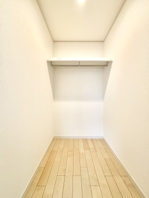 ���̑� �E�H�[�N�C���N���[�[�b�g�t���Ő�����Ԃ��L�����p�ł��܂��B