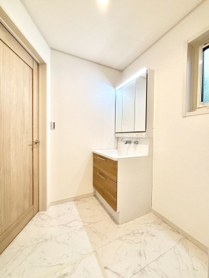 ���ʑ�E���ʏ� ���邢���ʏ��͖����̐g�x�x���y�����ł����Ⴂ�����ł��B
