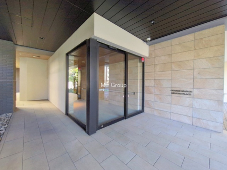 �G���g�����X -