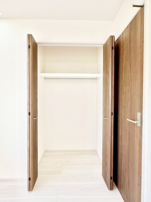 ���[ �S�����N���[�[�b�g�t��