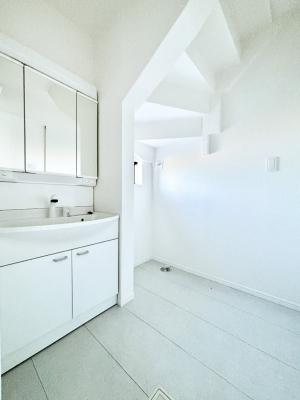 ���̑� �L�X�Ƃ�Ƃ�̂��郉���h���[�X�y�[�X