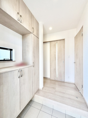 ���� ����I�𗘗p���āA���z�������������q�l�������ĂȂ��ł��܂��B