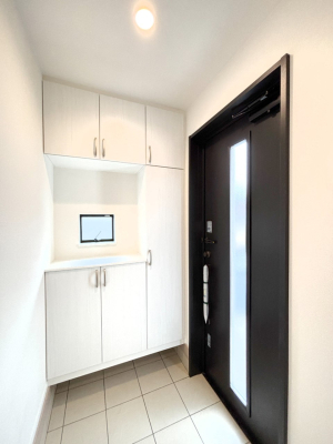 ���� ����I�𗘗p���āA���z�������������q�l�������ĂȂ��ł��܂��B