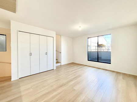 ���̑����� �Ƒ������R�ƏW�܂�e���̃X�y�[�X�ɂȂ肻�� 