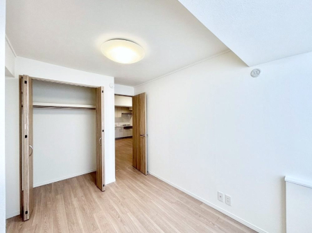 �Q�� ���[���[�����Ă���̂ŋ��Z�X�y�[�X���L�X�g���܂�  