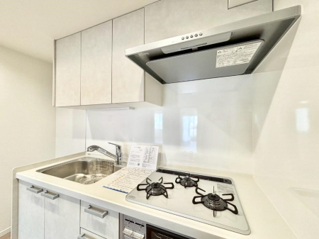 �L�b�`�� ���[�����Ղ�ō�ƃX�y�[�X�L�X  