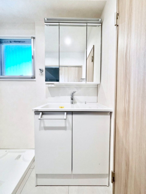 ���ʑ�E���ʏ� �傫�����₷���O�ʋ��Ő�����������ʑ�́A�g�����Ȃ݃`�F�b�N�┧�̂������ɂ������߂ł��B