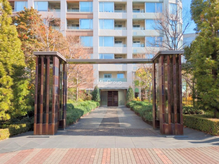 �G���g�����X -