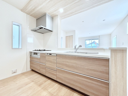 �L�b�`�� �������������I�ɁA�y�����I�V�X�e���L�b�`��  