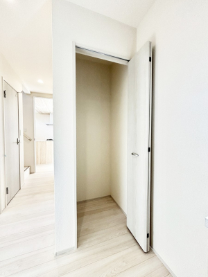 ���� �U�炩�肪���Ȍ��ւ��X�b�L���̌��֎��[�t