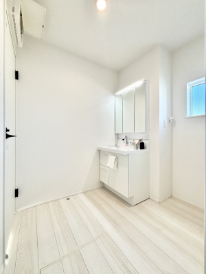 ���̑� �L�X�Ƃ�Ƃ�̂��郉���h���[�X�y�[�X