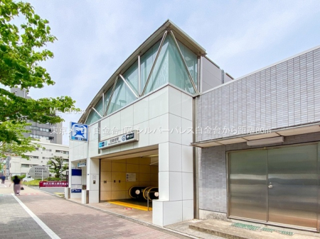 ���ӊ� �w 80m �������g���u������v�w