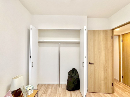 ���[ �����Ղ�̎��[�X�y�[�X�ł��ł��Z��Ԃ��X�b�L���ۂĂ���