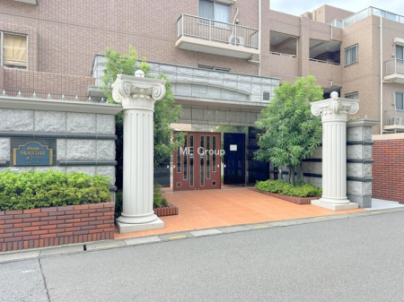 �G���g�����X -