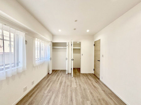 �Q�� ���[���[�����Ă���̂ŋ��Z�X�y�[�X���L�X�g���܂�  