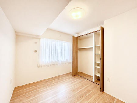 �Q�� ���[���[�����Ă���̂ŋ��Z�X�y�[�X���L�X�g���܂�  