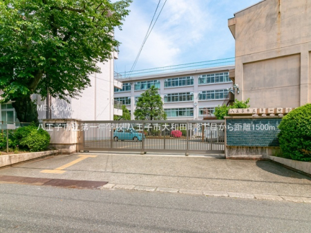 ���ӊ� ���w�Z 1500m �����q�s����ꒆ�w�Z