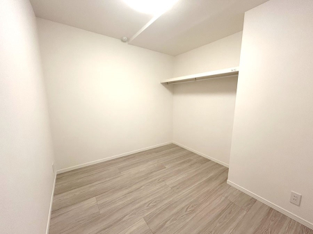 �Q�� �I�[�v���N���[�[�b�g�B�I�E�n���K�[�p�C�v�ݒu�ŋ@�\�I�ɐ������ڂł��܂��B  