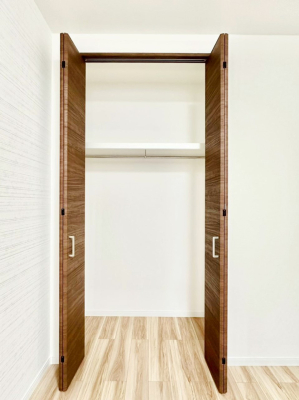 ���[ �m���N���[�[�b�g�B���s��������̂Ō���̈ߗނ�����������[�ł��܂��B�@