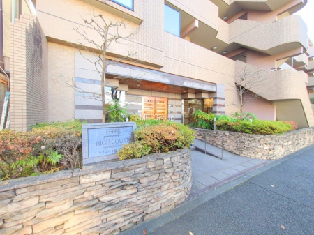 �G���g�����X -