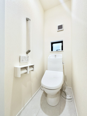 �g�C�� �E�H�V�����b�g�t���g�C����1�K��2�K���ꂼ��ɔz�u����Ă��ĂƂĂ��֗��ł��B 