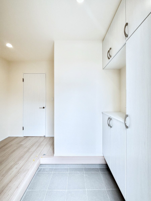 ���� ���邢���ւ͂��q�l�����o�}������̂ɂ҂�����ł��I 